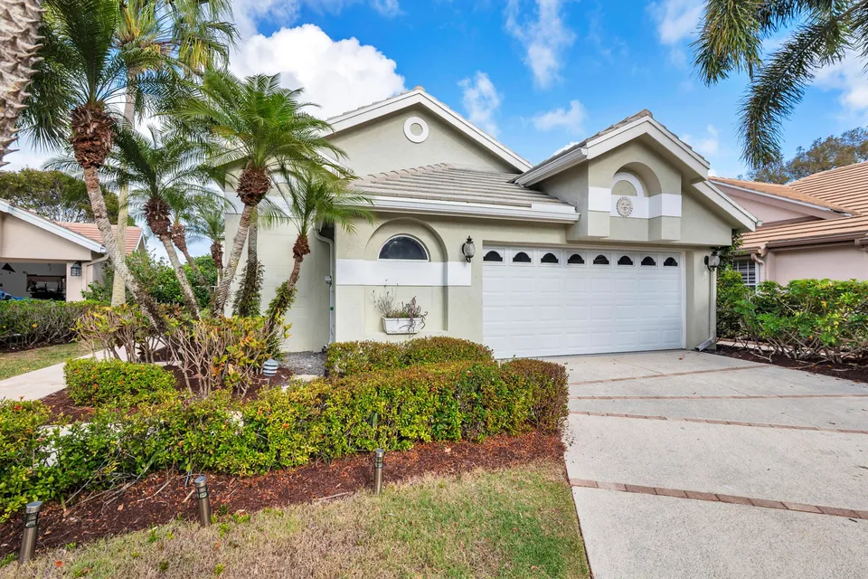 Jupiter waterfront residence