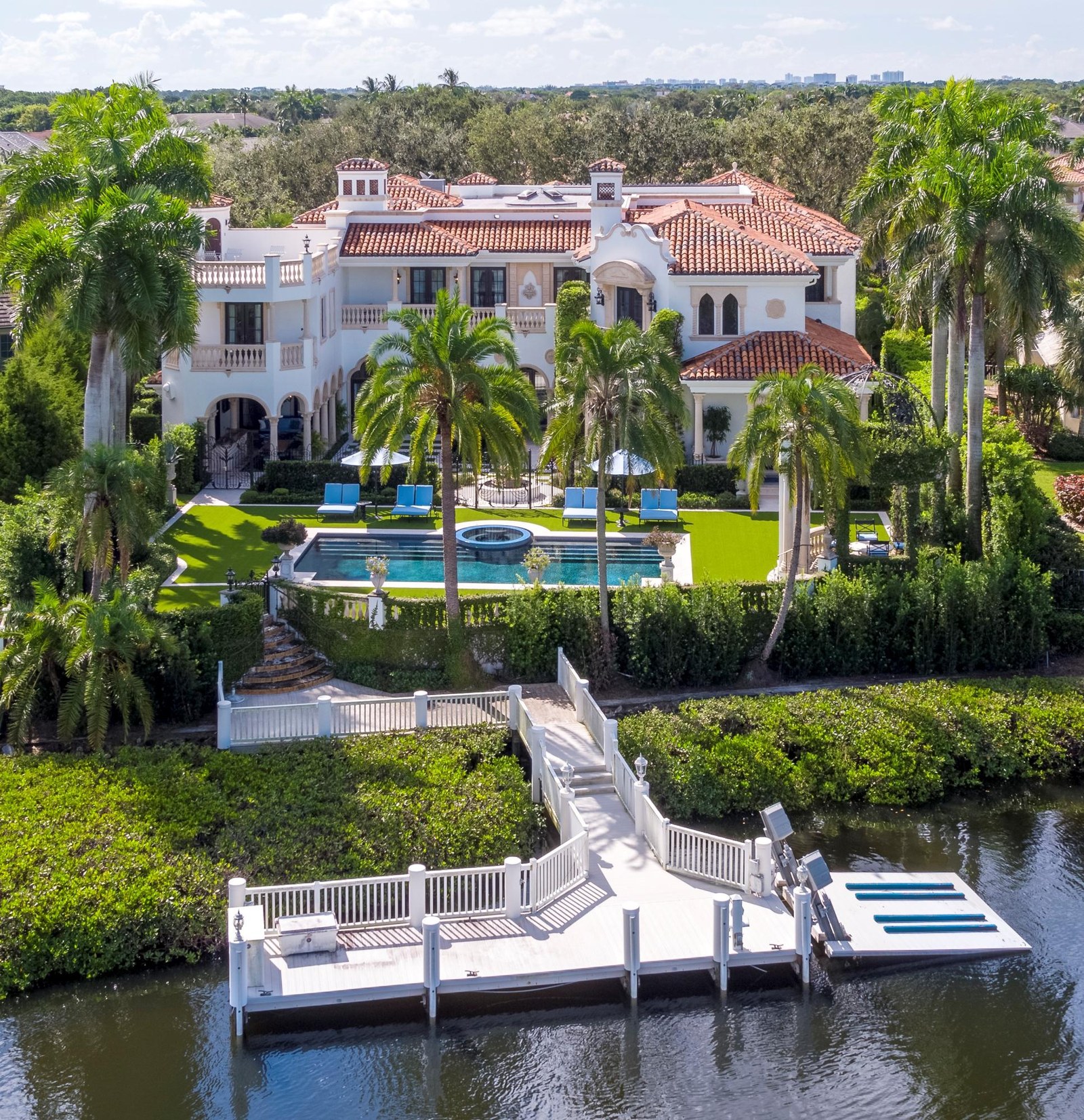 Jupiter waterfront residence