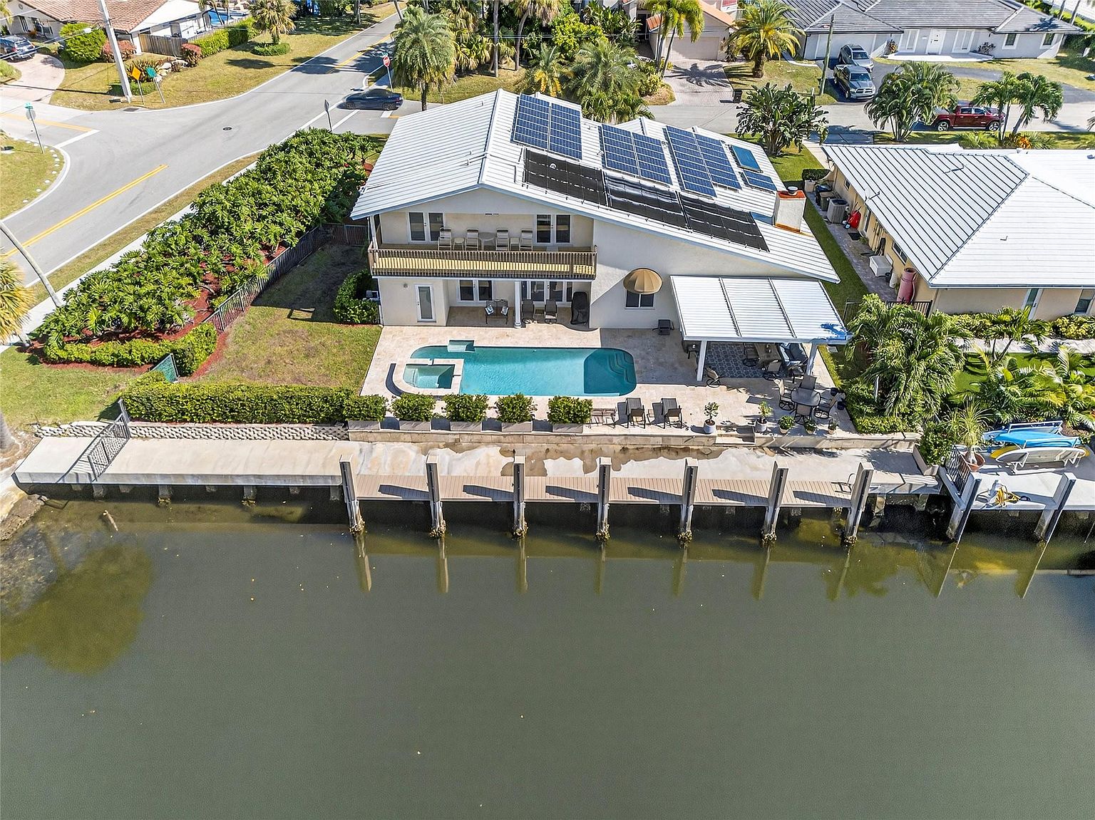 Lighthouse Point Venetian Isles canal home