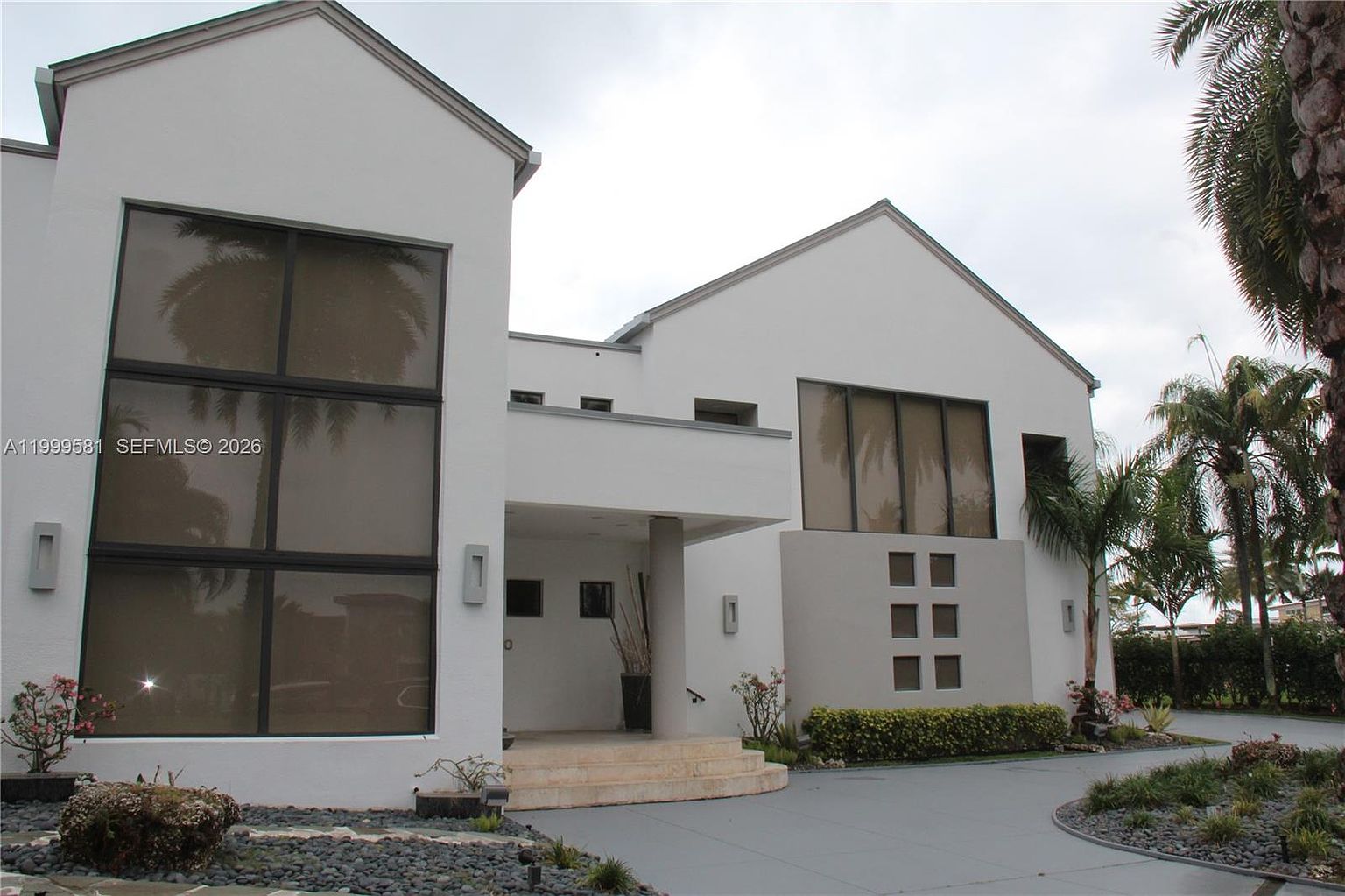 Fort Lauderdale Coral Isles Las Olas waterfront residence