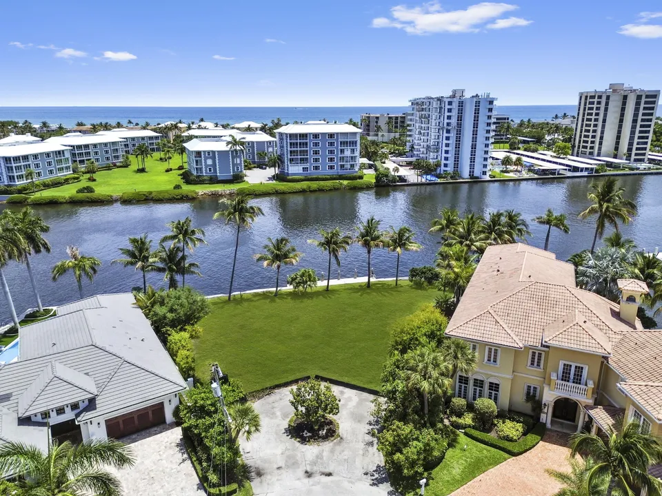 Delray Beach waterfront residence