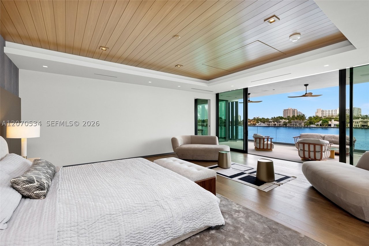 Fort Lauderdale Harbor Beach new construction residence - photo 6