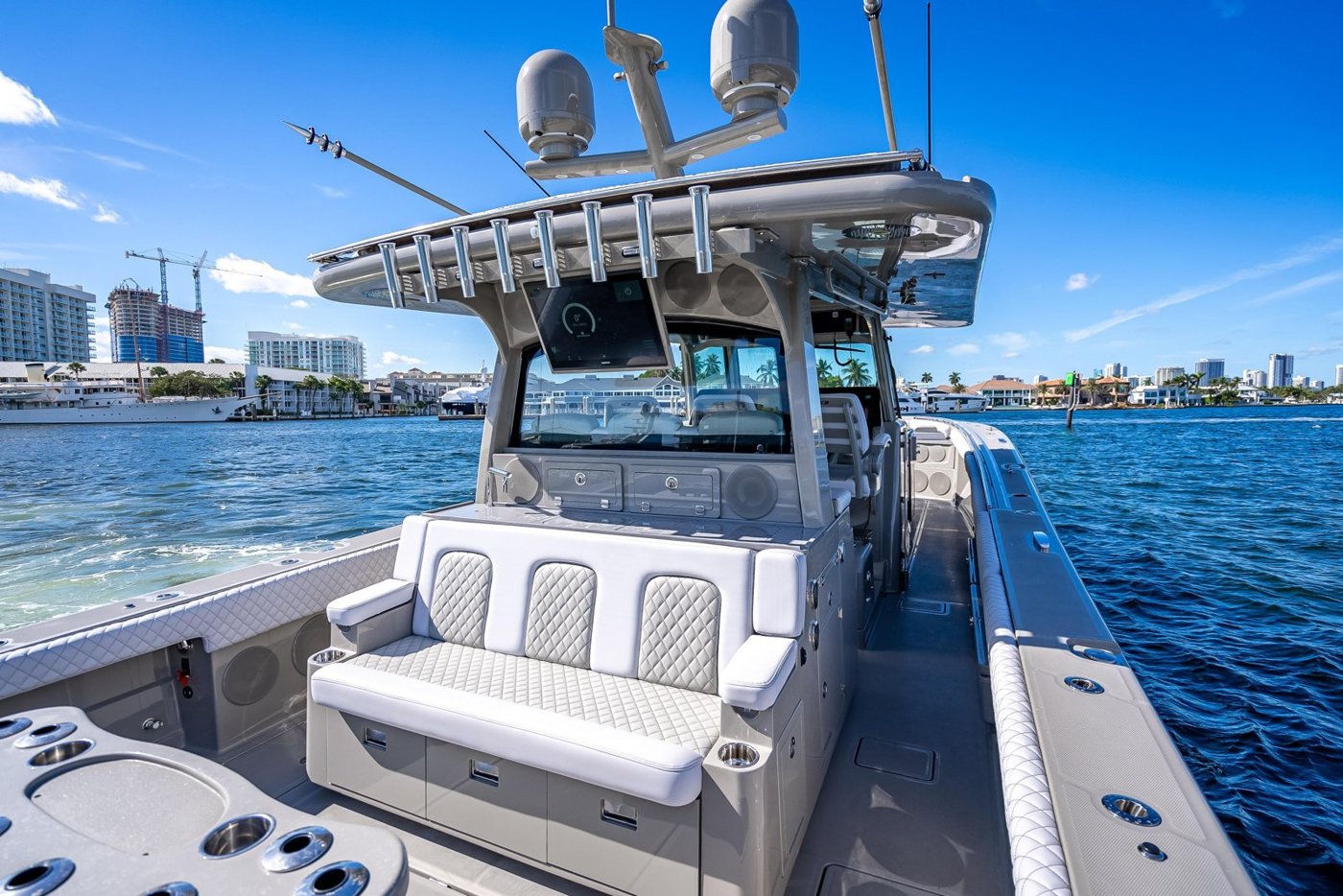 2024 HCB 53 Suenos RXV - photo 10