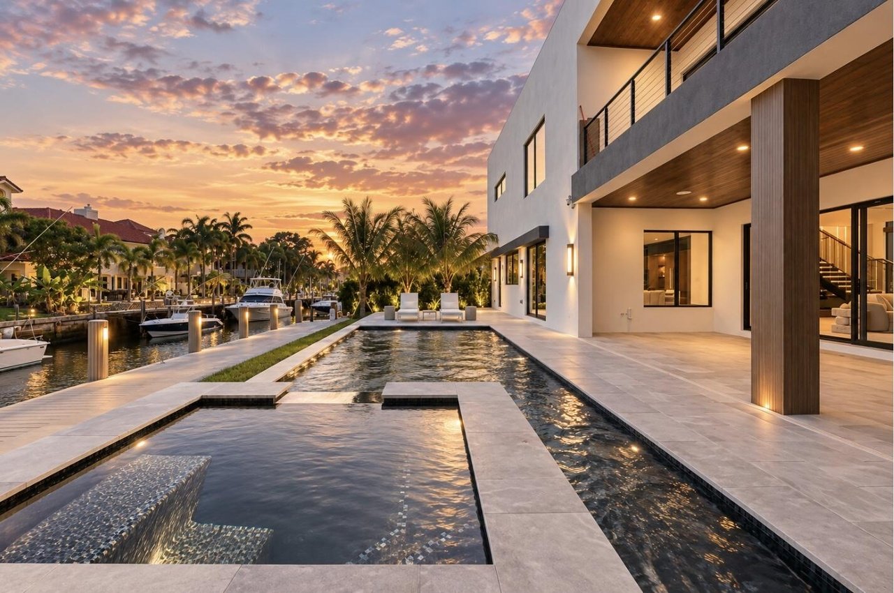 Lighthouse Point deep-water new construction residence - photo 1