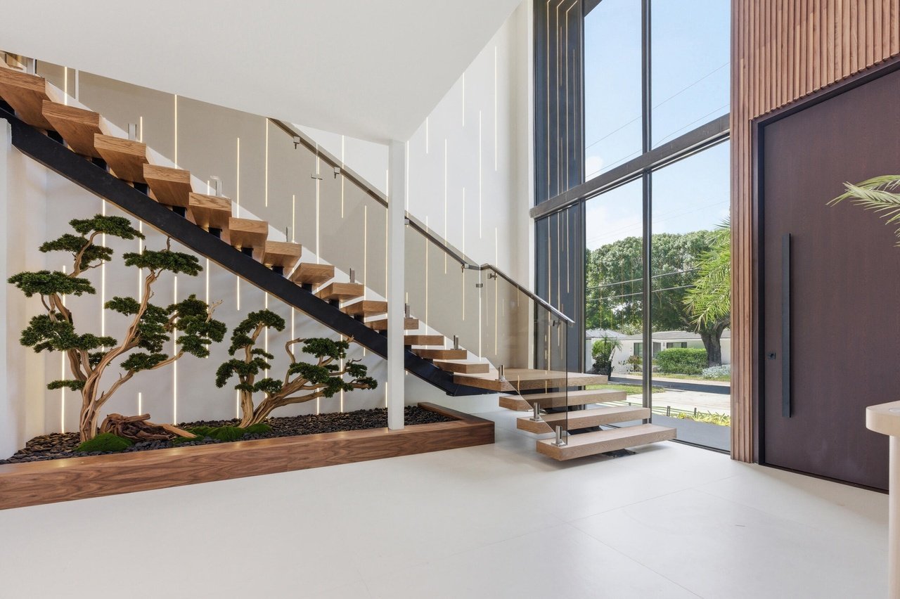 Lighthouse Point deep-water new construction residence - photo 7