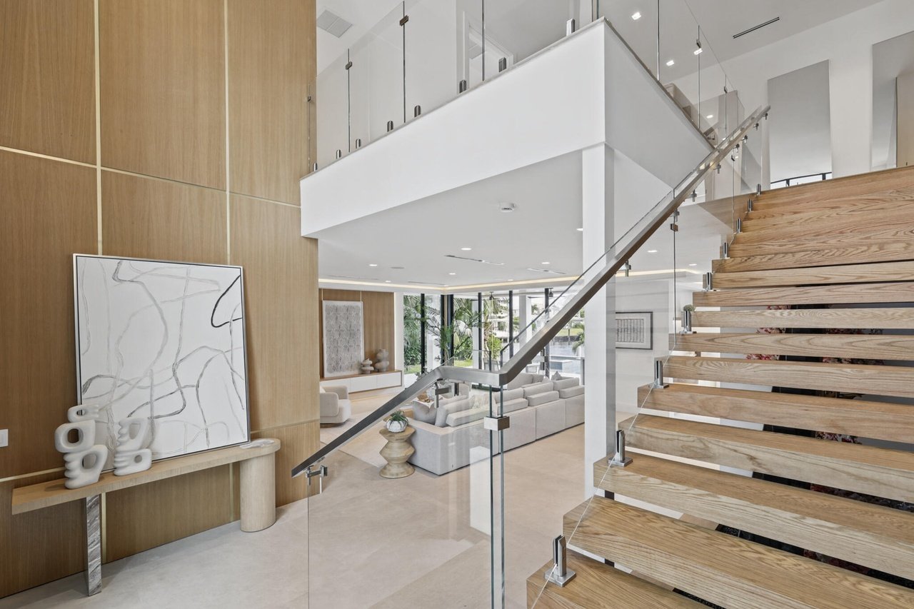 Lighthouse Point deep-water new construction residence - photo 8