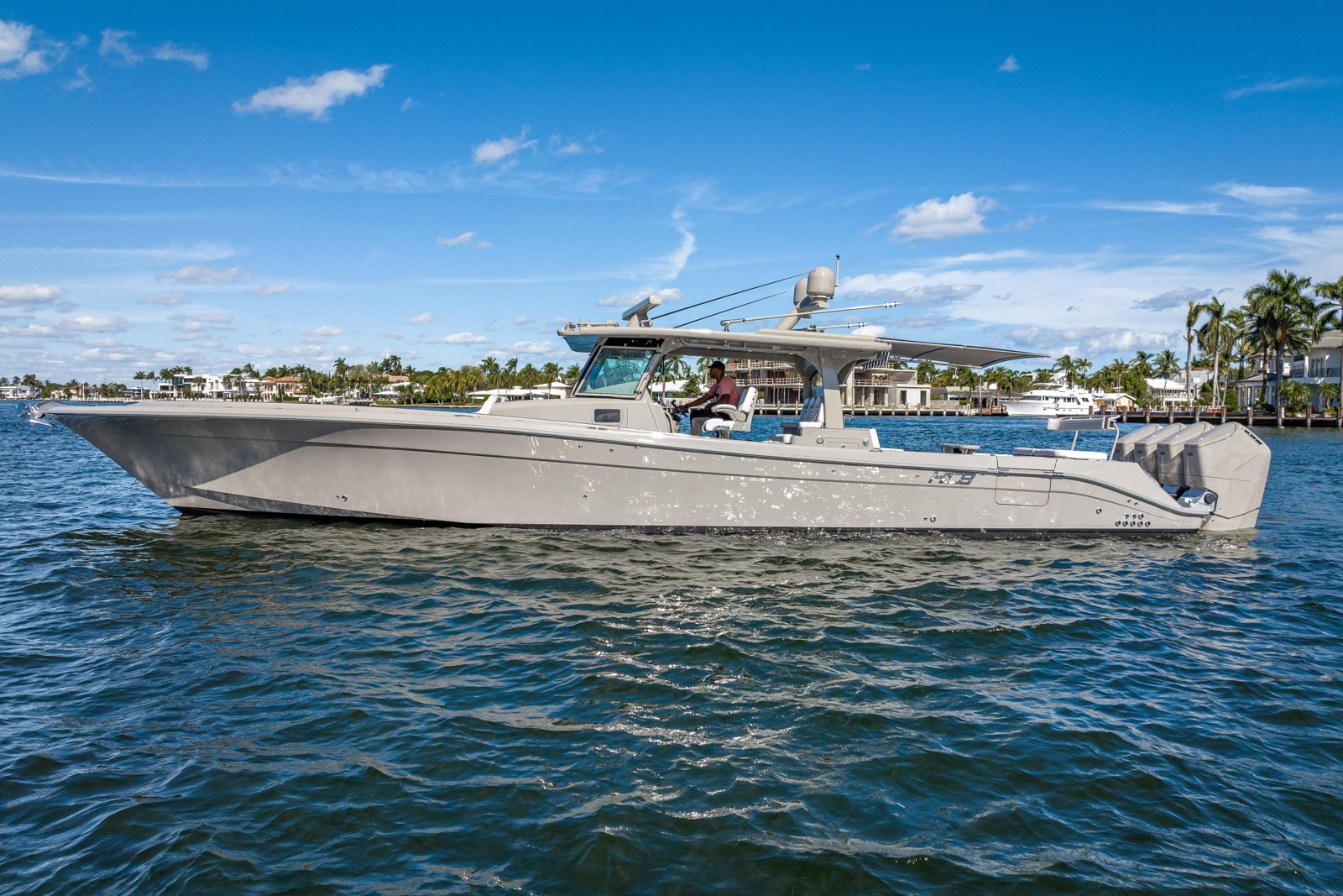 2024 HCB 53 Suenos RXV in Storm Gray