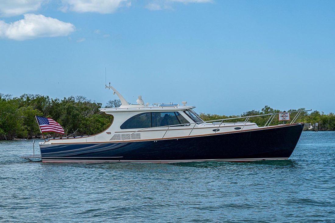 2021 Hinckley Talaria 43 Lollywood - 43 ft motor yacht, recently sold